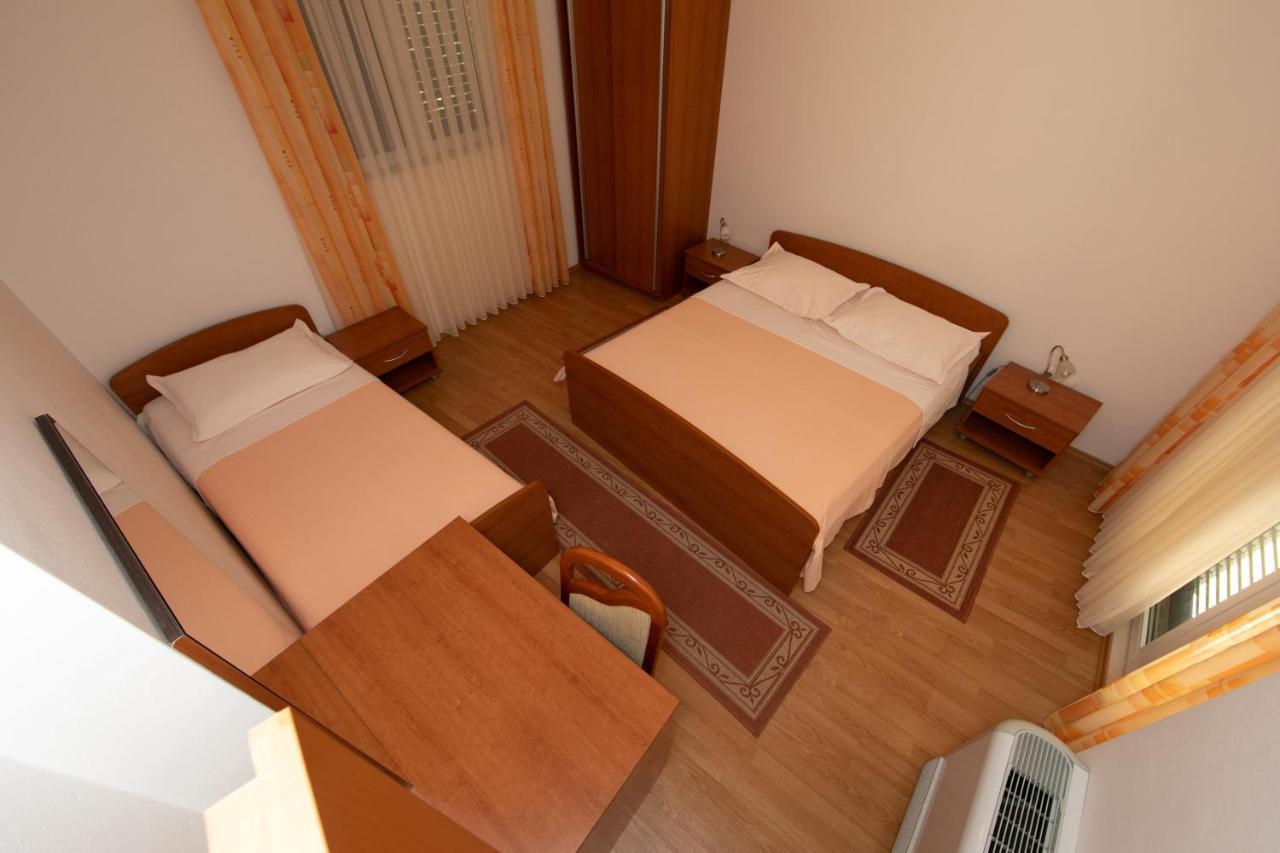 Apartmani Biser Tucepi Luaran gambar
