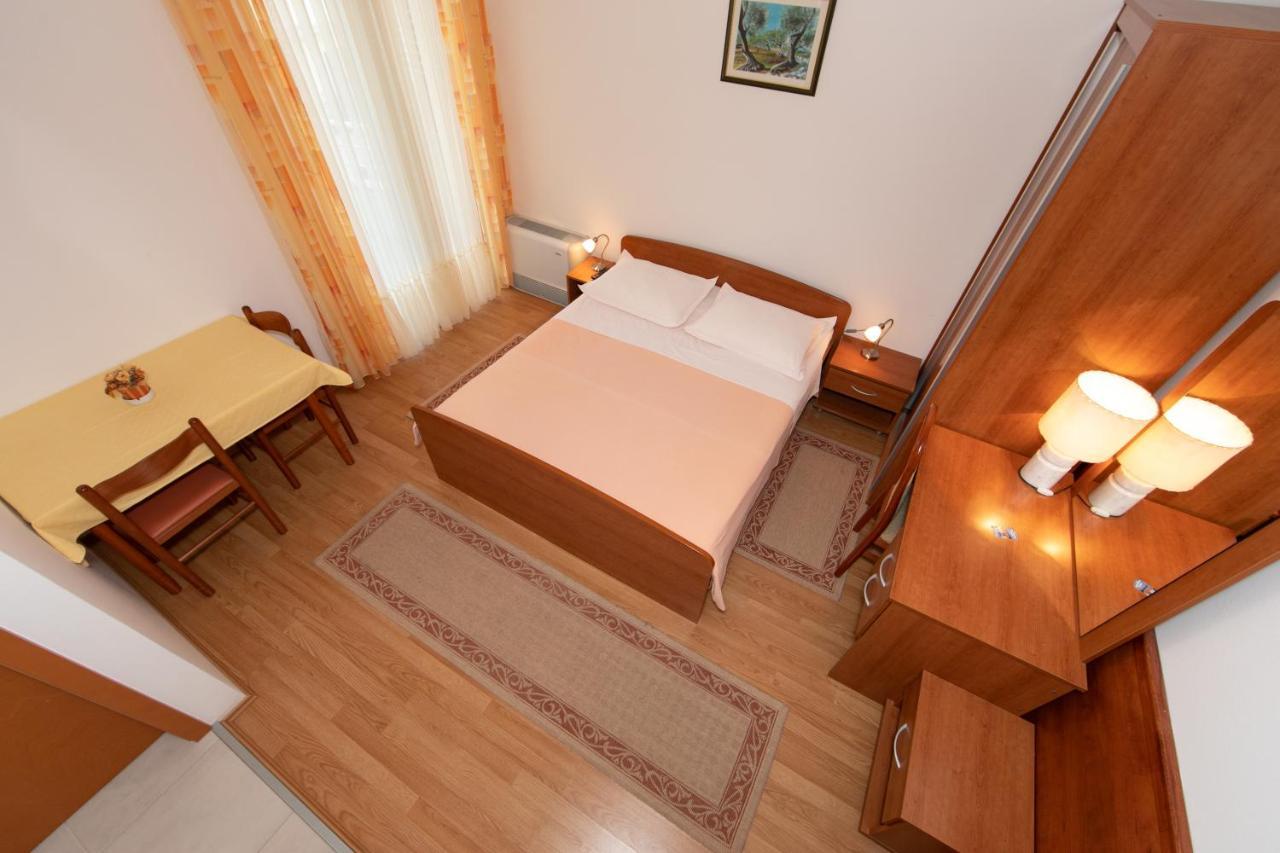 Apartmani Biser Tucepi Luaran gambar
