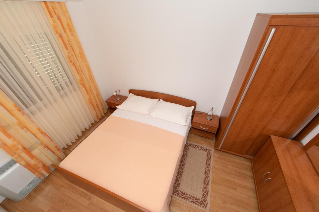 Apartmani Biser Tucepi Luaran gambar