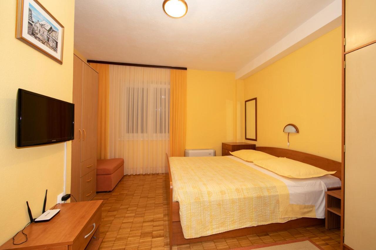 Apartmani Biser Tucepi Luaran gambar