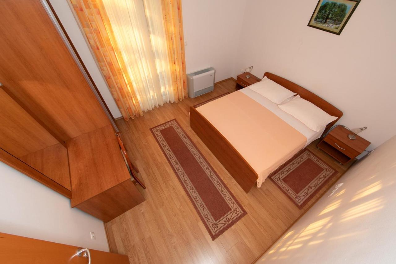 Apartmani Biser Tucepi Luaran gambar
