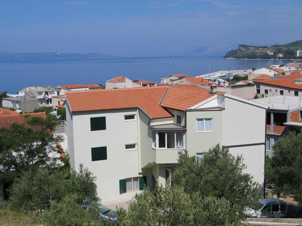 Apartmani Biser Tucepi Luaran gambar